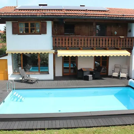 Haus Am Pool - Wohlfuhloase