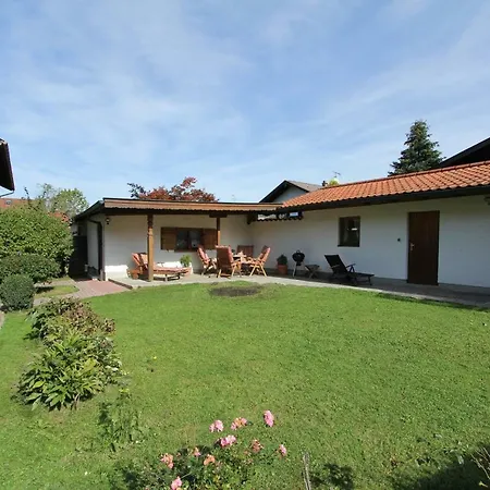 Apartment Haus Am Pool - Wohlfuhloase *